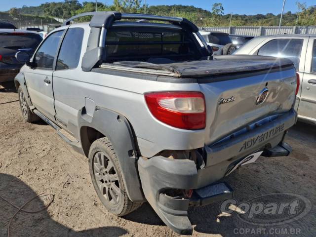 2015 FIAT STRADA CD 