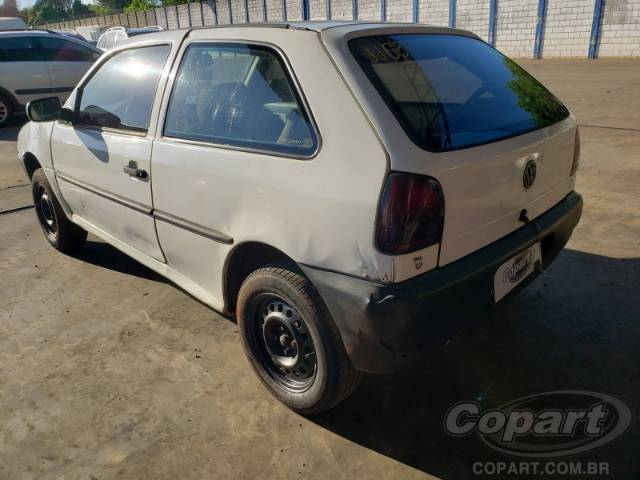 2002 VOLKSWAGEN GOL 
