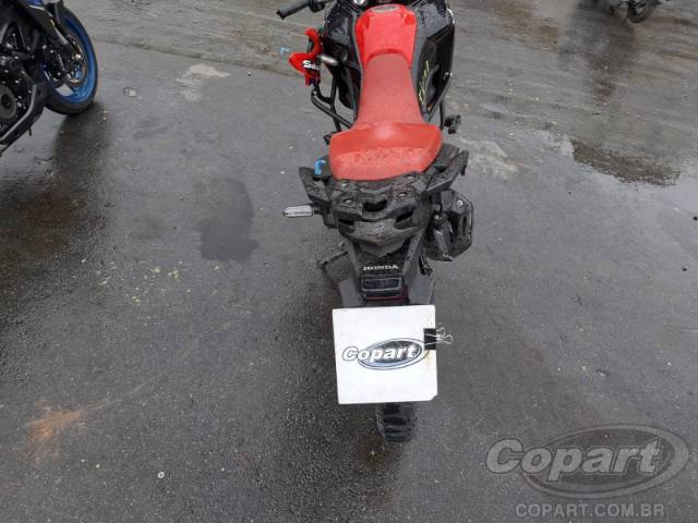 2026 HONDA XRE SAHARA 300 