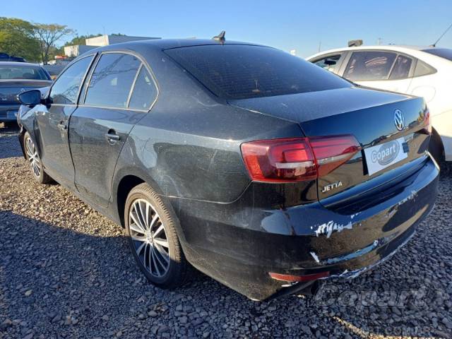 2016 VOLKSWAGEN JETTA 
