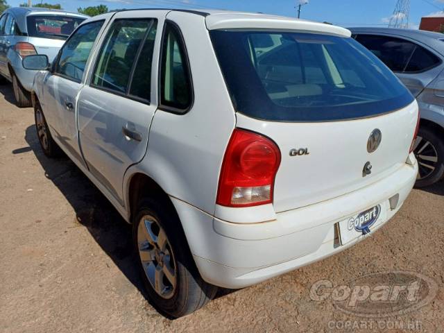 2013 VOLKSWAGEN GOL 