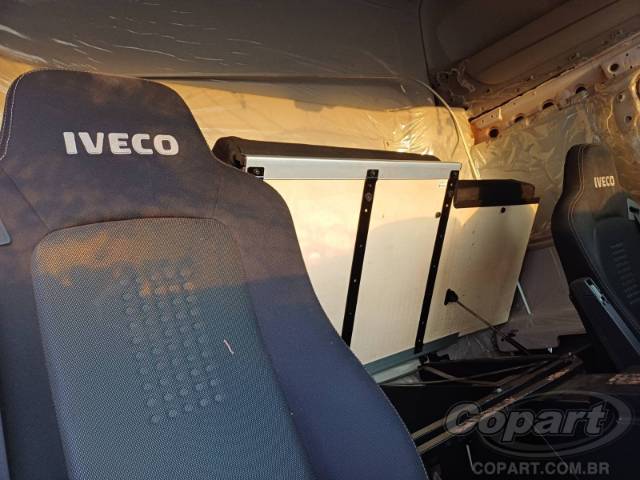 2023 IVECO S-WAY 