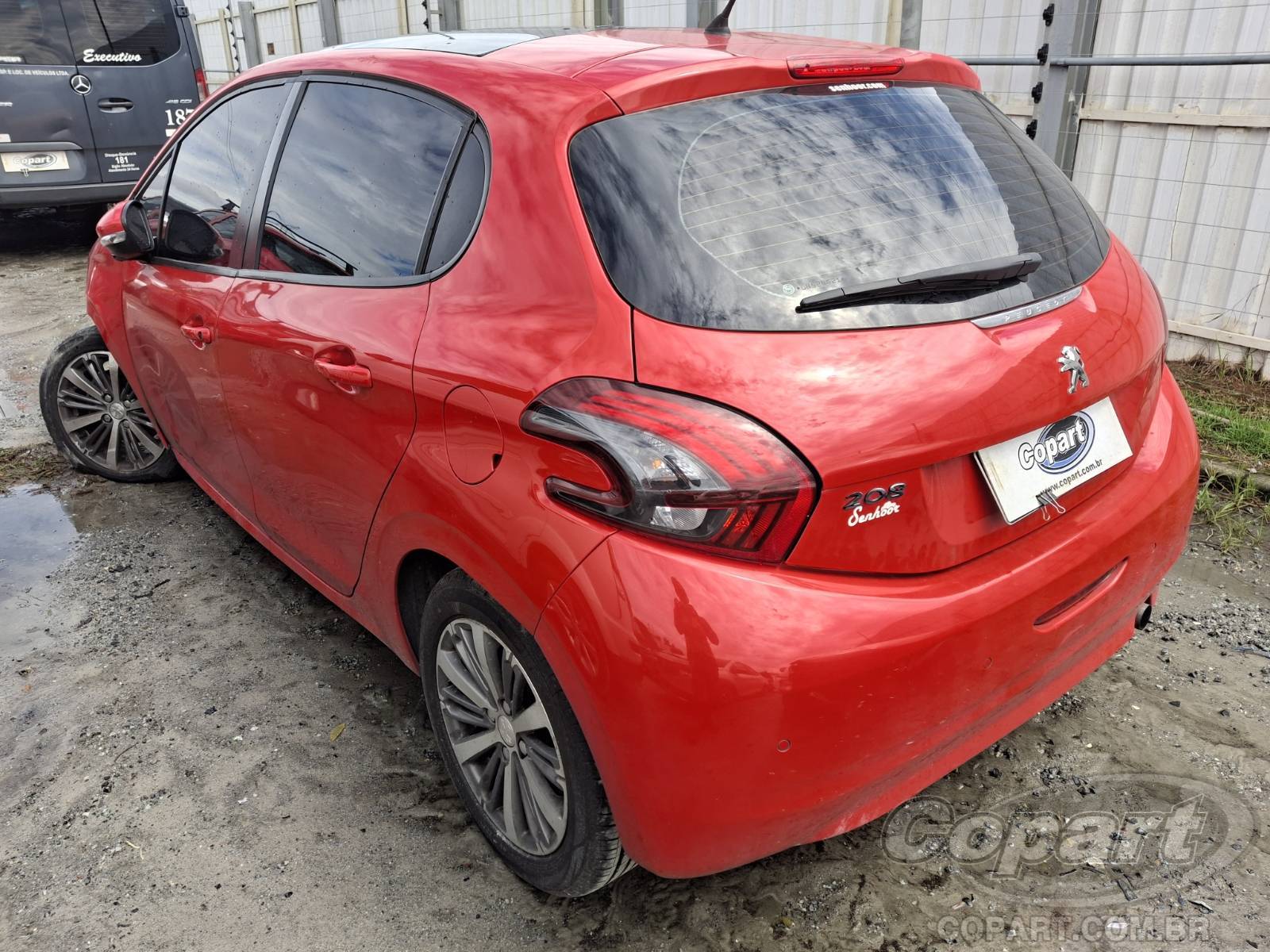 Foto 3: 2020 PEUGEOT 208