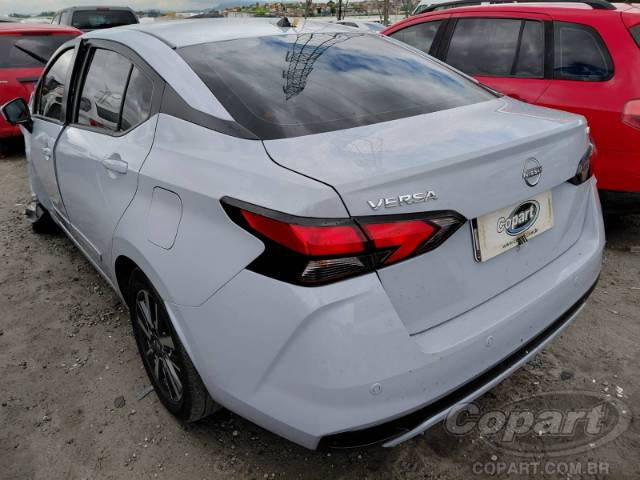 2025 NISSAN VERSA 