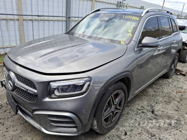 2025 MERCEDES BENZ GLB 