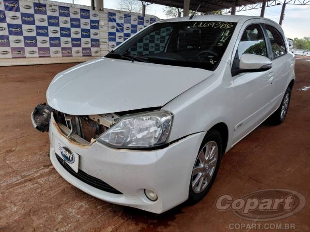 2017 TOYOTA ETIOS 