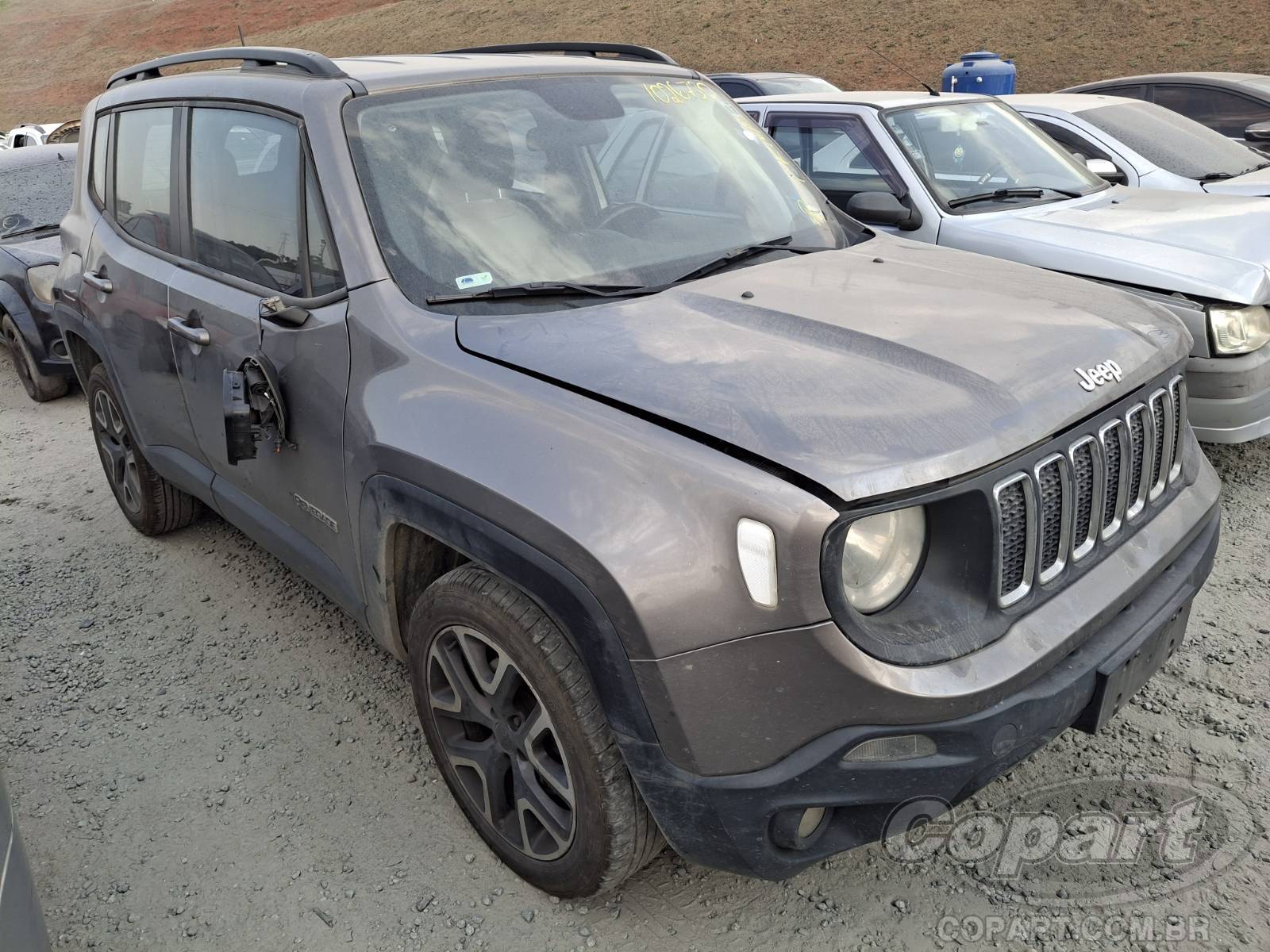 Veículo Fiat Renegade JEEP RENEGADE LONGITUDE 2.0 MULTIJET TURBO DIESEL 2018 2019 em leilão