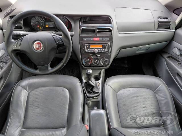 2013 FIAT LINEA 