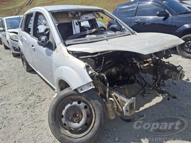 2014 FORD FIESTA 