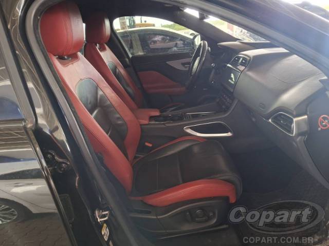 2017 JAGUAR F-PACE 