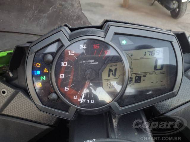 2022 KAWASAKI NINJA ZX-6R 