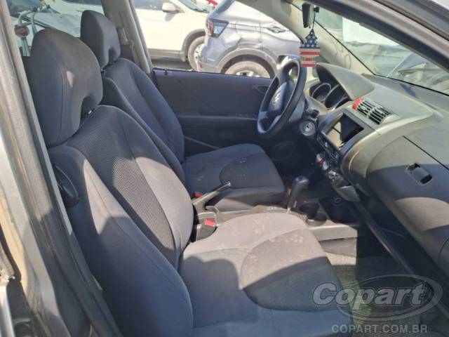 2005 HONDA FIT 