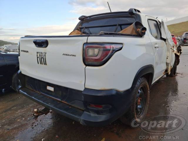 2025 FIAT STRADA CD 