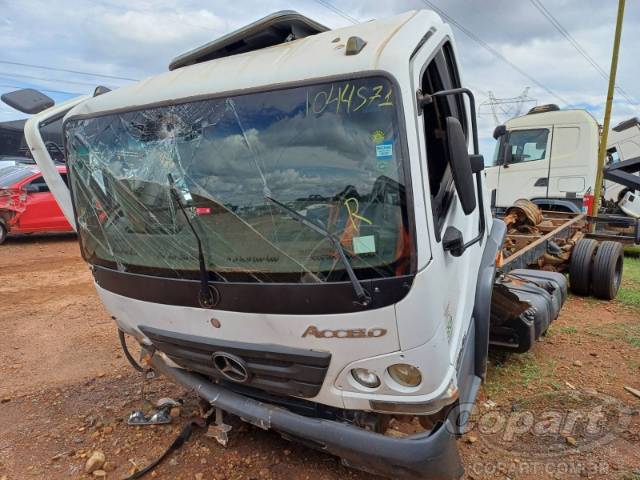 2021 MERCEDES BENZ ACCELO 