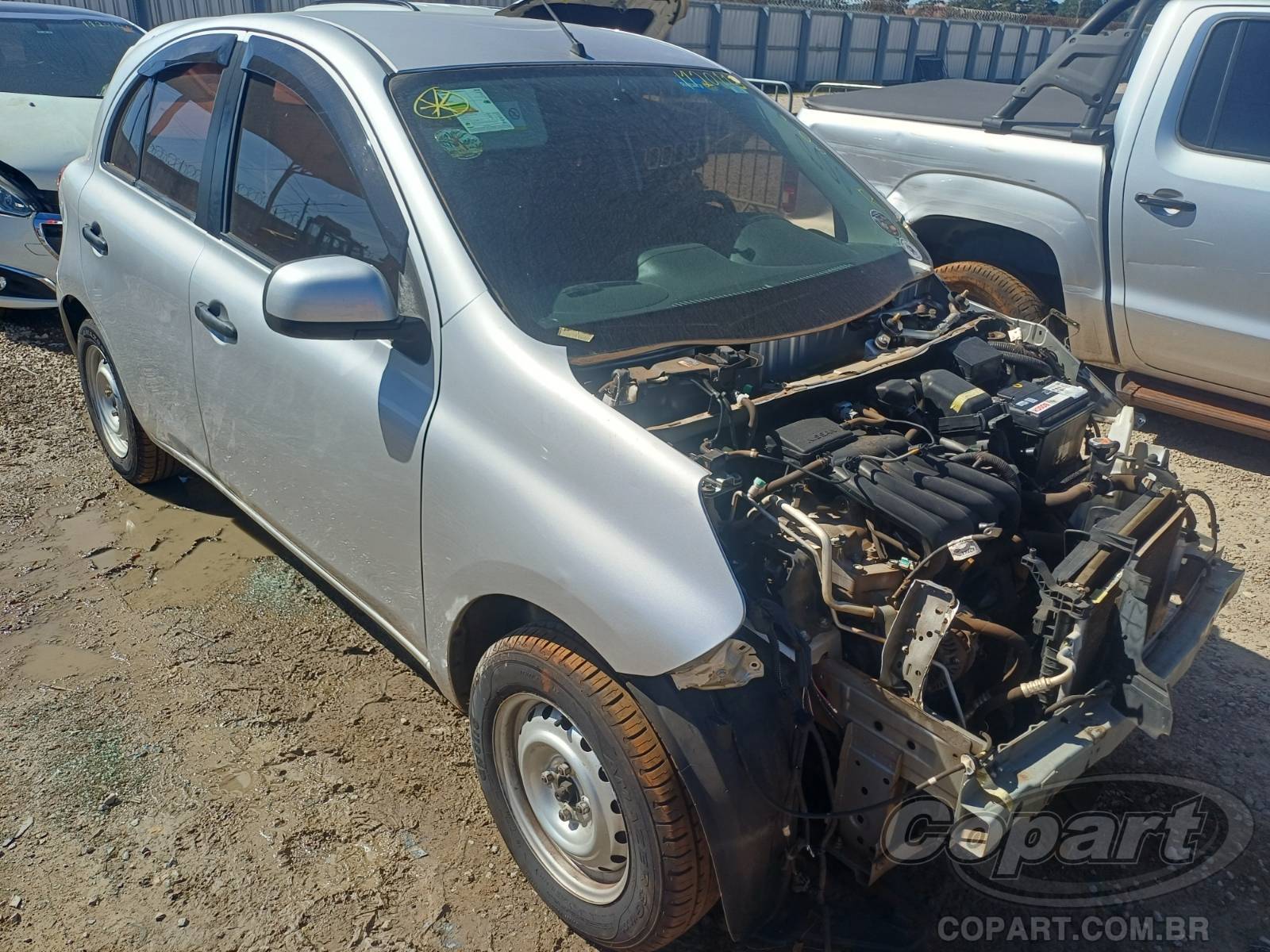 NISSAN MARCH 2015 1.6 16V
