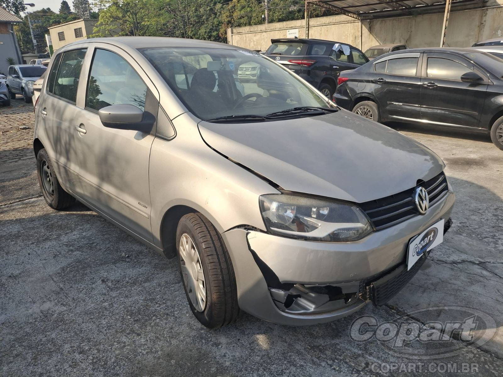 Volkswagen FOX 2011 em leilão