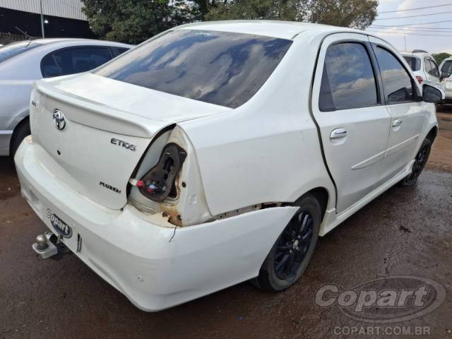 2018 TOYOTA ETIOS SEDA 