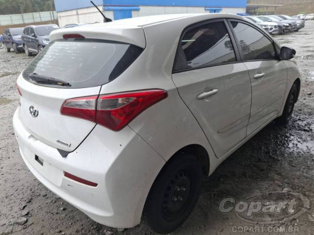 2016 HYUNDAI HB20 