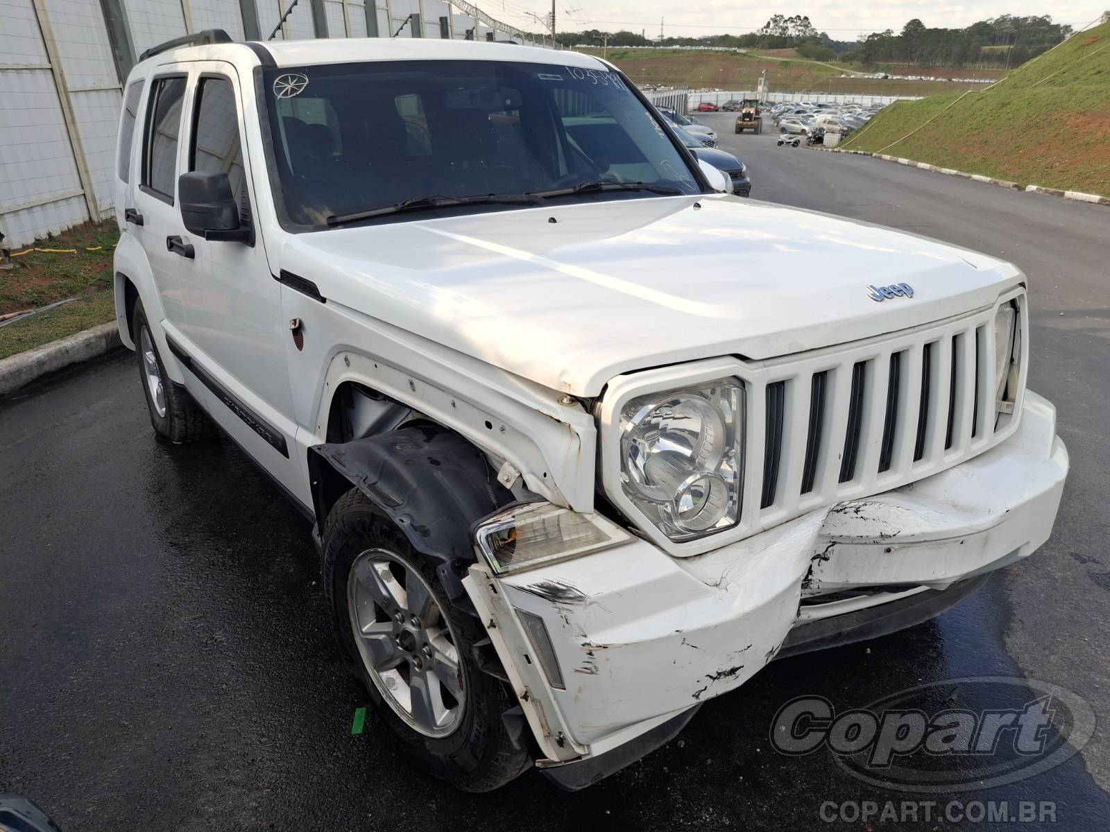 Veículo Fiat Cherokee JEEP Cherokee 2012 3.7 V6 SUV 2012 em leilão