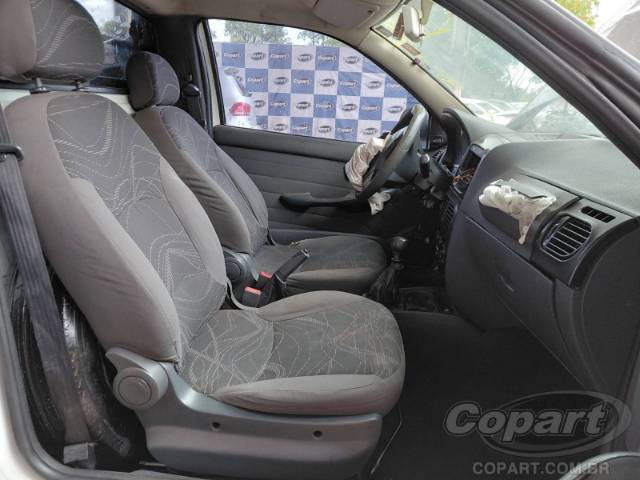 2015 FIAT STRADA 