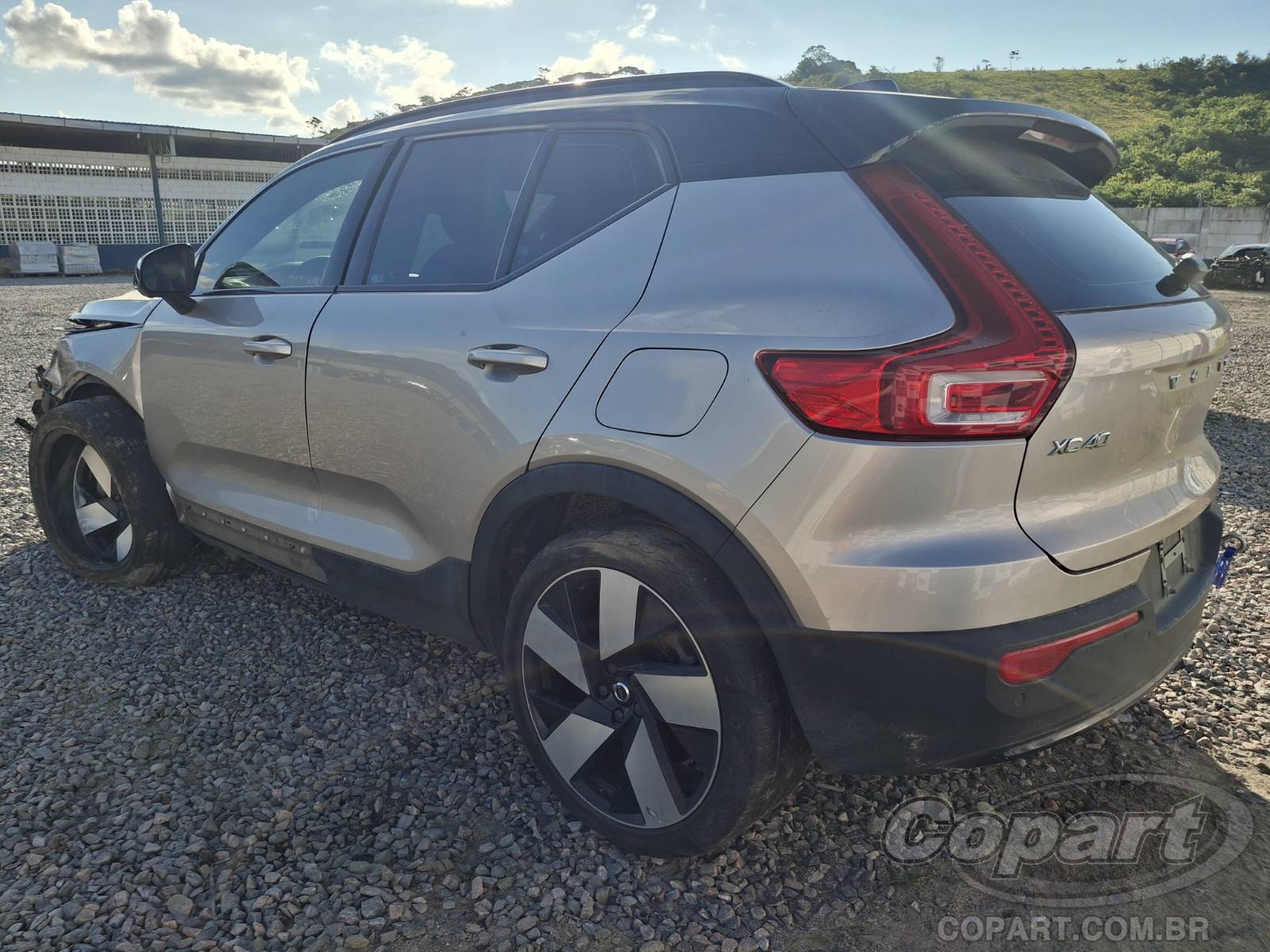 Foto 3: 2023 VOLVO XC40 XC40 P8 Recharge Twin Eletric Ultimate AWD 300 kW