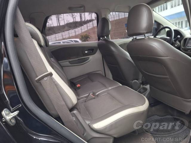 2014 CHEVROLET SPIN 