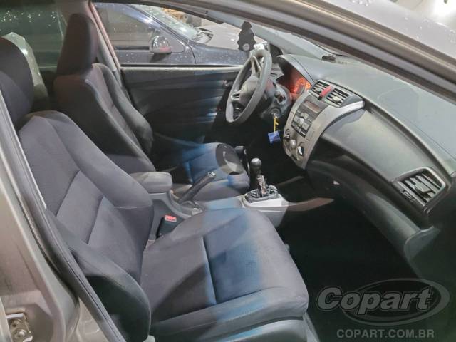 2011 HONDA CITY 