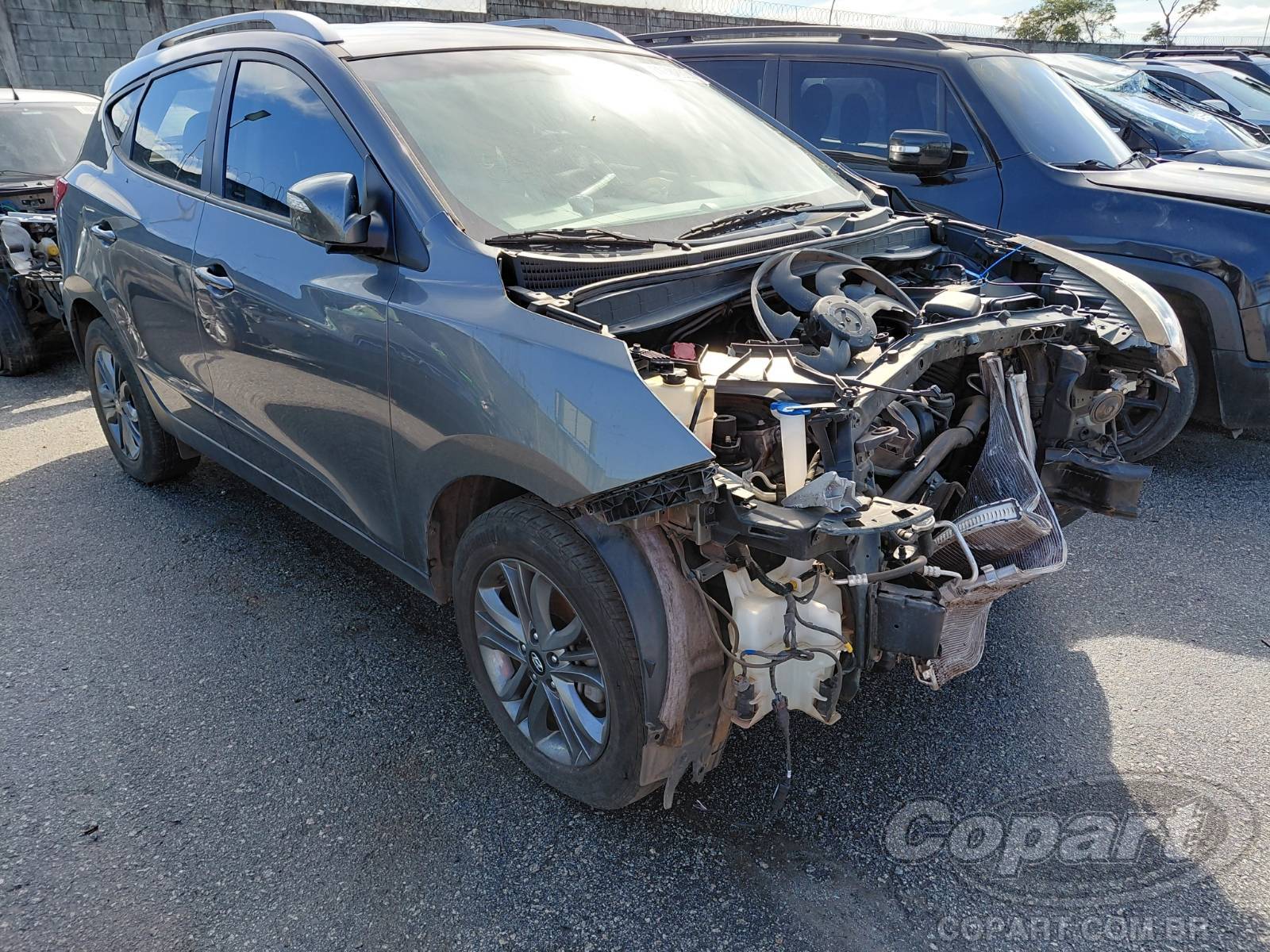 Veículo Hyundai IX35 Hyundai IX35 2.0 16V 2020 Recuperável 2020 em leilão