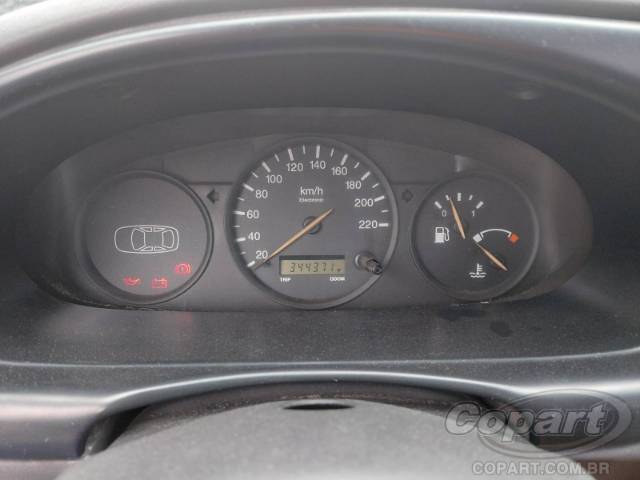 2002 FORD FIESTA 