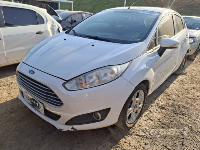 2015 FORD FIESTA 