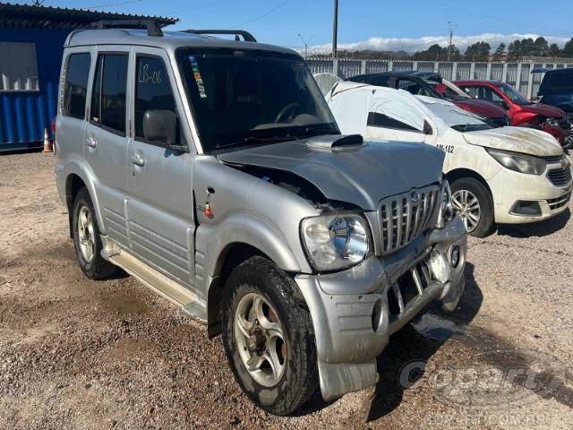 2009 MAHINDRA SCORPIO SUV 