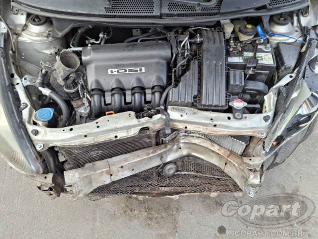 2004 HONDA FIT 