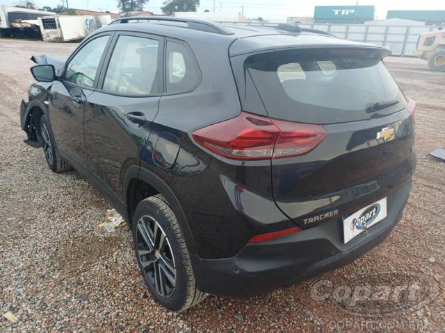 2025 CHEVROLET TRACKER 