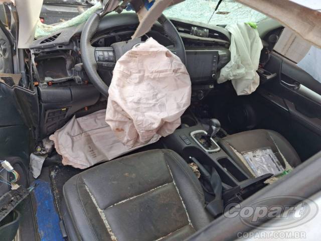 2022 TOYOTA HILUX CD 