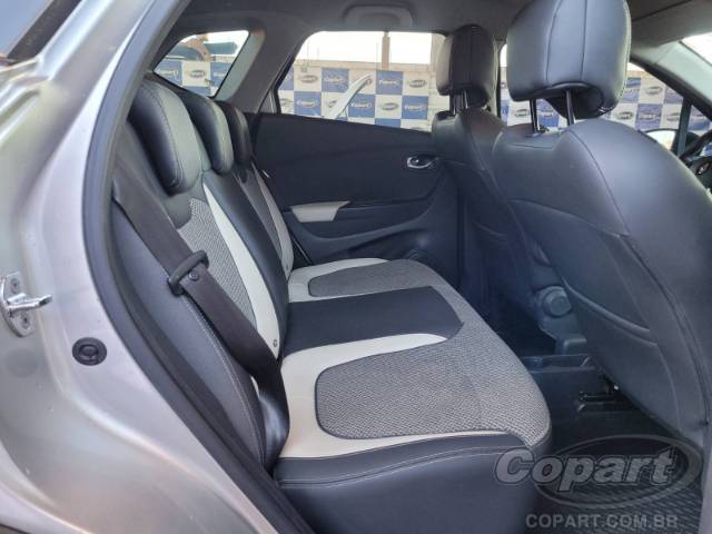 2019 RENAULT CAPTUR 