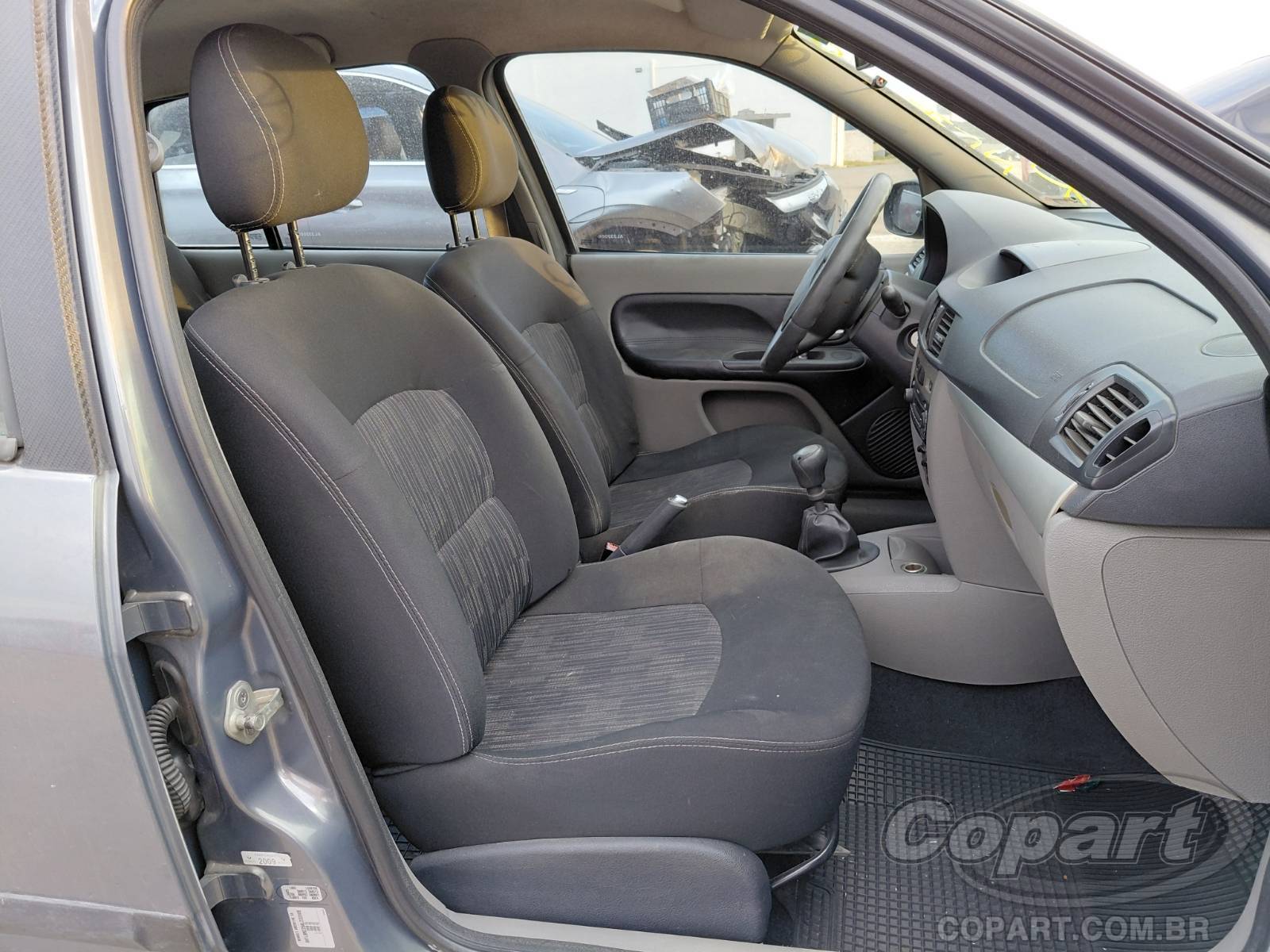 2010 RENAULT SYMBOL — foto 5 de 10