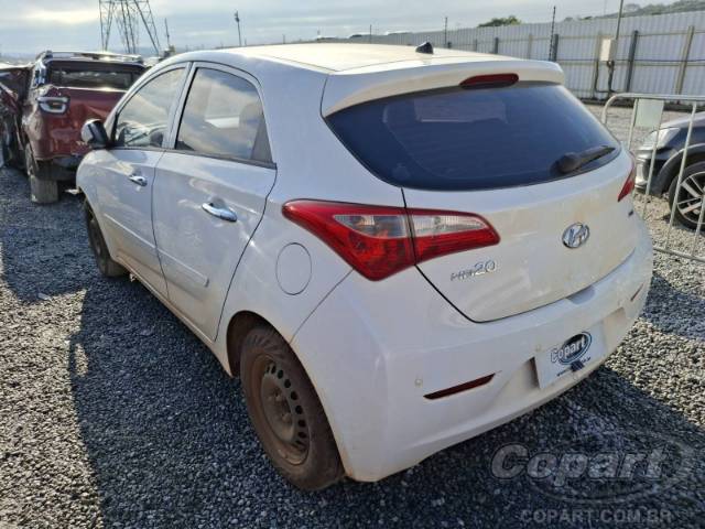 2014 HYUNDAI HB20 