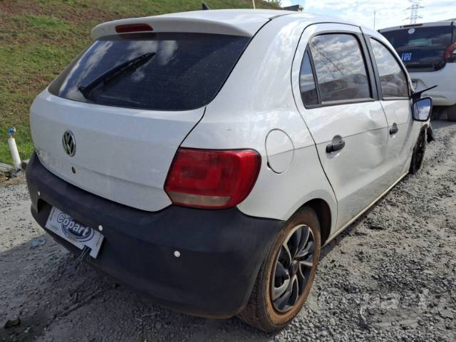 2015 VOLKSWAGEN GOL 