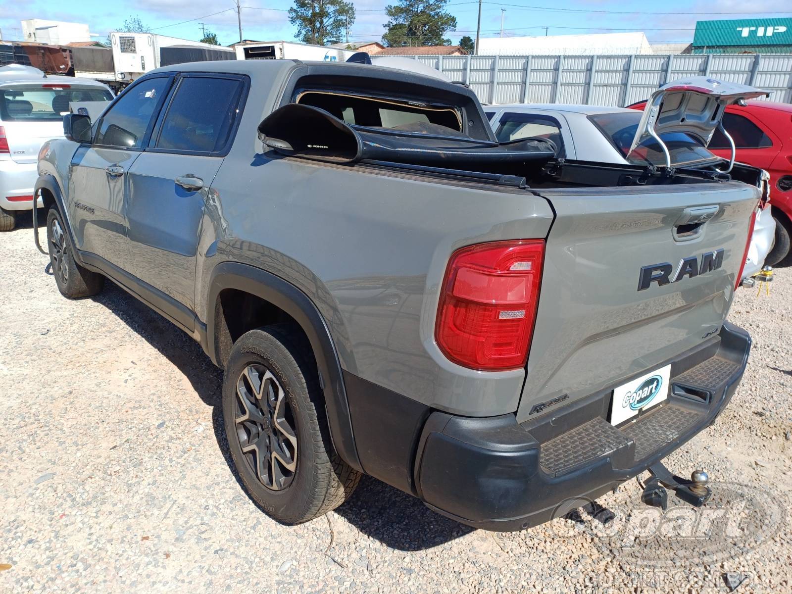 Foto 3: 2024 RAM RAMPAGE