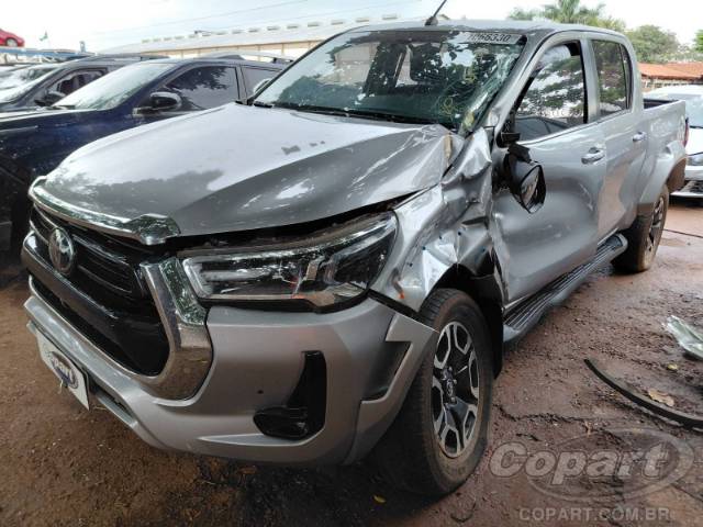 2024 TOYOTA HILUX CD 