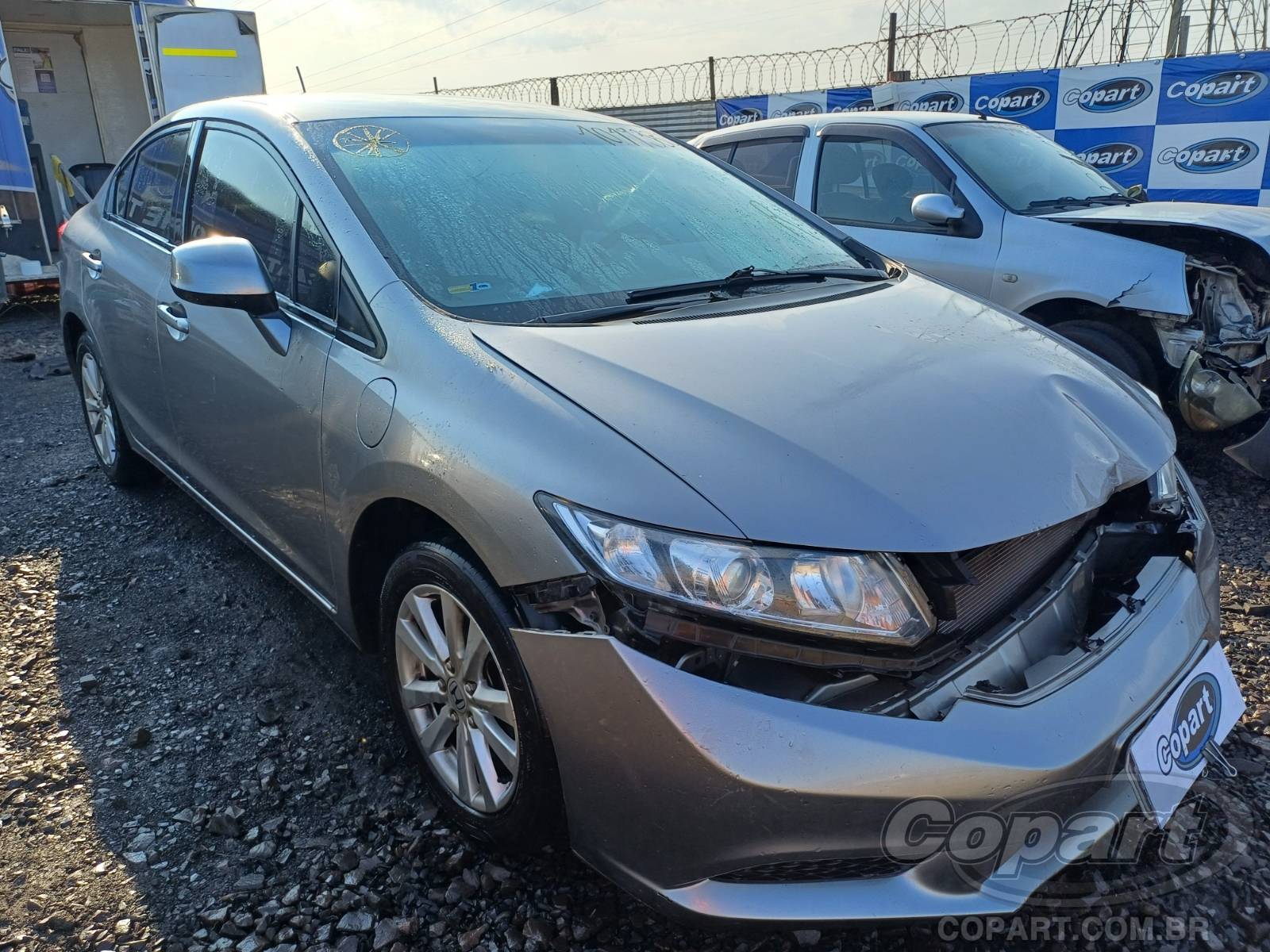 Veículo Honda Civic HONDA CIVIC LXS 1.8 16V i-VTEC 2013 2014 em leilão