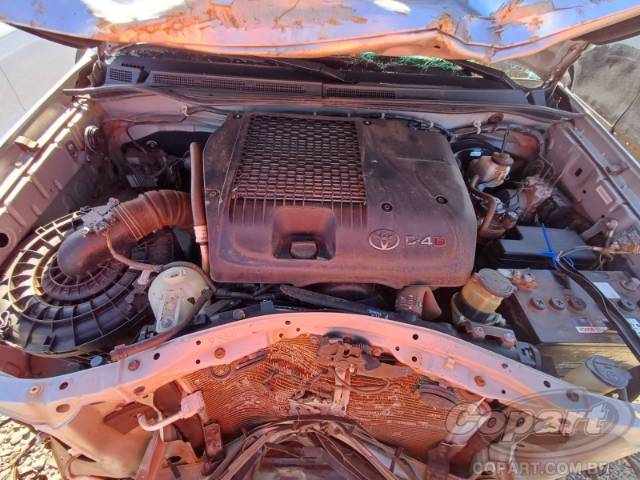 2015 TOYOTA HILUX CD 