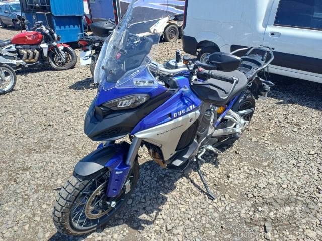 2022 DUCATI MULTISTRADA 