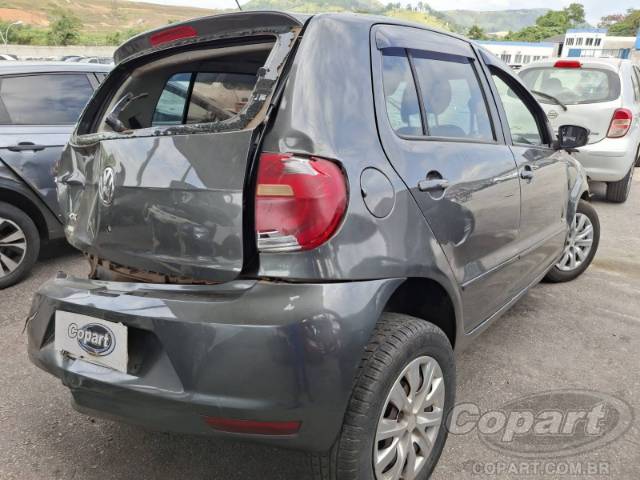 2013 VOLKSWAGEN FOX 