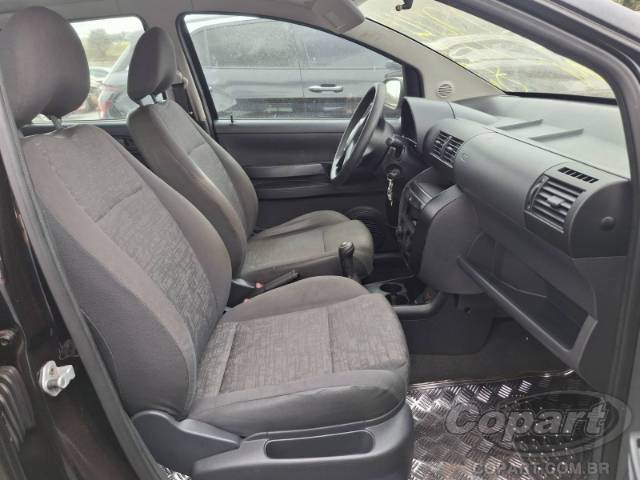 2006 VOLKSWAGEN FOX 