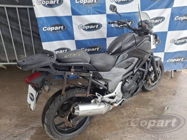 2015 HONDA NC 750X 