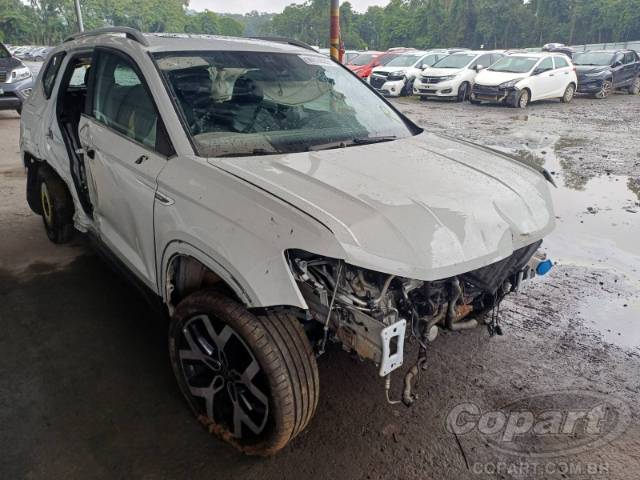 2024 VOLKSWAGEN TAOS 