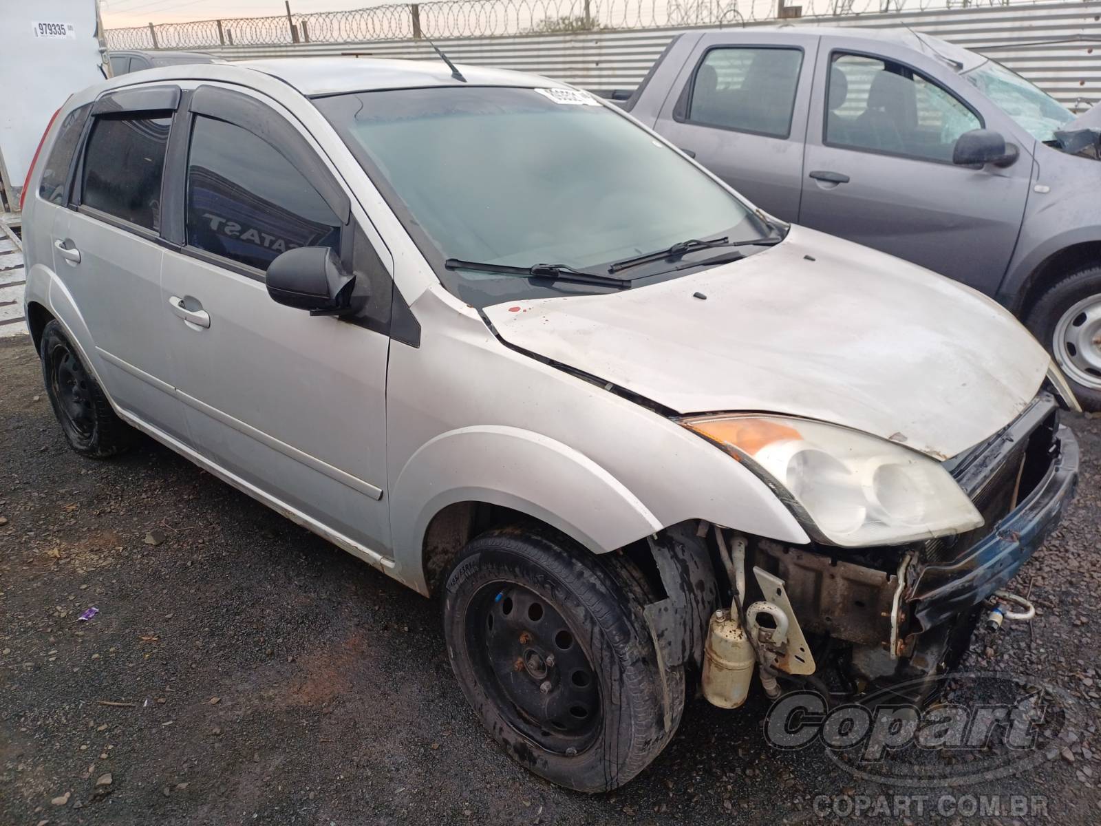 Veículo Ford Fiesta Ford Fiesta Flex 1.0 2008 Colisão Média Monta 2008 em leilão