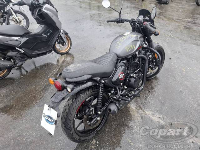 2025 ROYAL ENFIELD HUNTER 