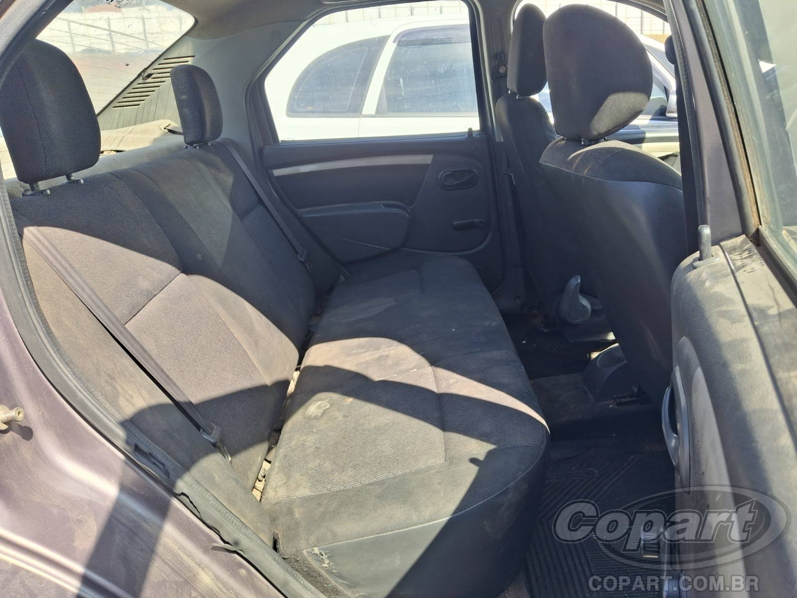 2008 RENAULT LOGAN — foto 6 de 10